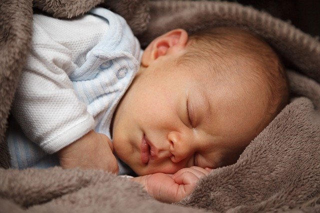 Wyprawka dla noworodka, fot. Pixabay.com