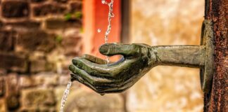 Jak często czyścić pompę piaskową?