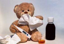 Jakie wymagania dotyczą cieczy chłodzących silnik?